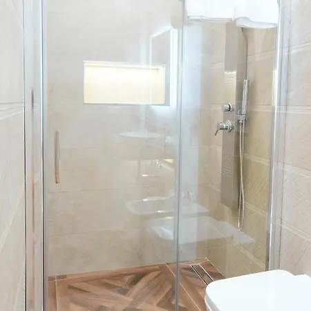 Relais Del Corso 4*