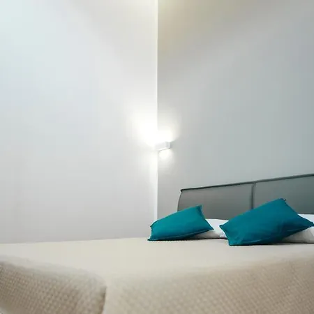 B&B Relais Del Corso 만프레도니아