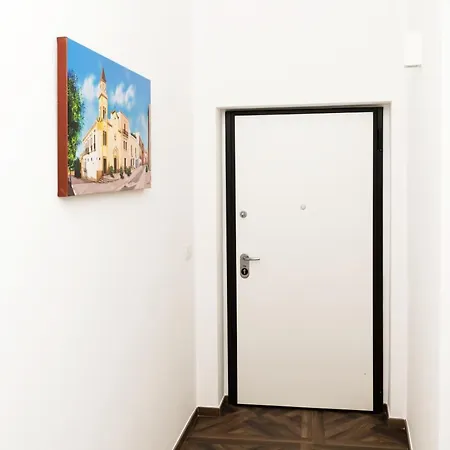 Relais Del Corso ベッド・アンド・ブレックファスト 4*