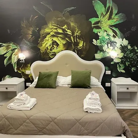 Relais Del Corso 4* مانفريدونيا