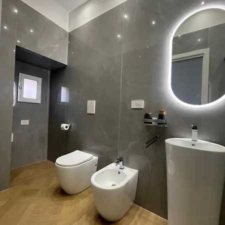 Relais Del Corso 4* 만프레도니아