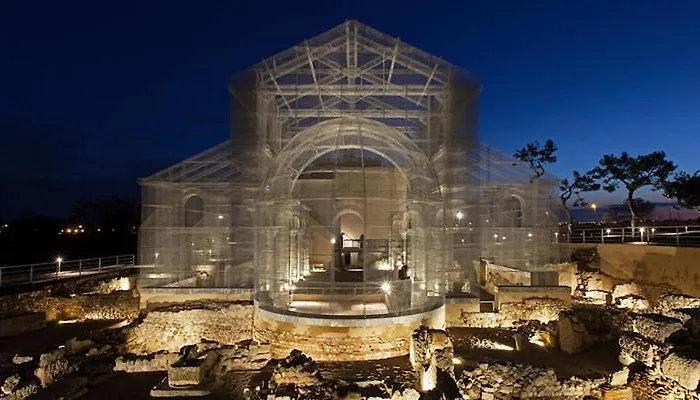 Relais Del Corso Bed & Breakfast 4*